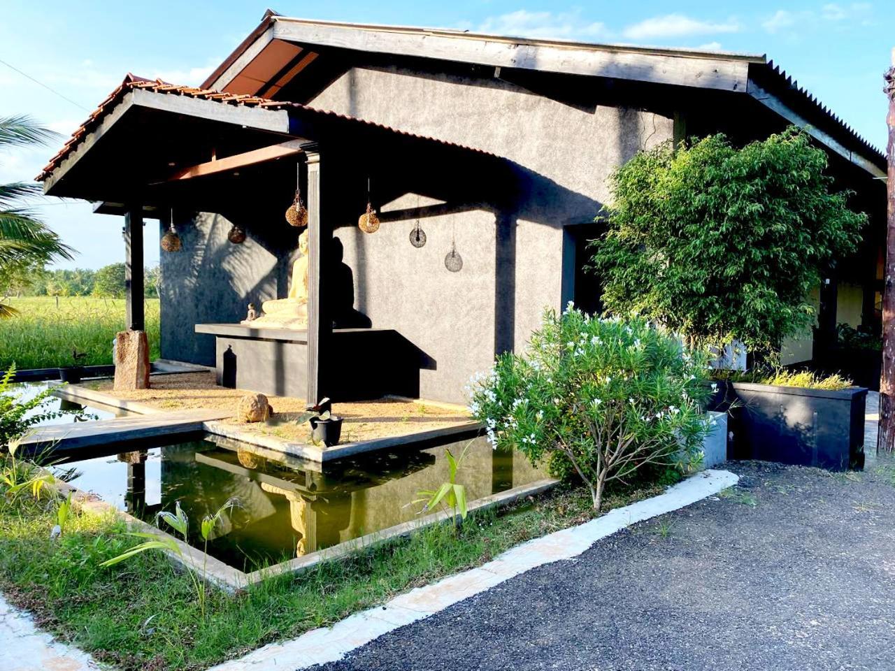 Athyantha Resort Anuradhapura Exterior foto